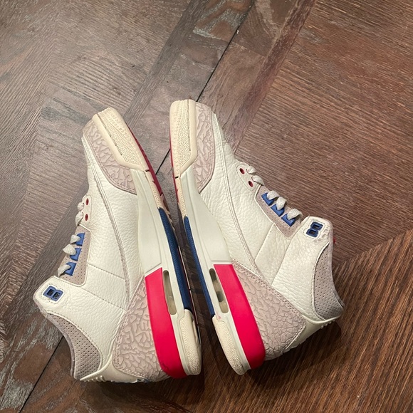 Sold on Mercari Air Jordan 3 Retro (GS) - Picture 7 of 12